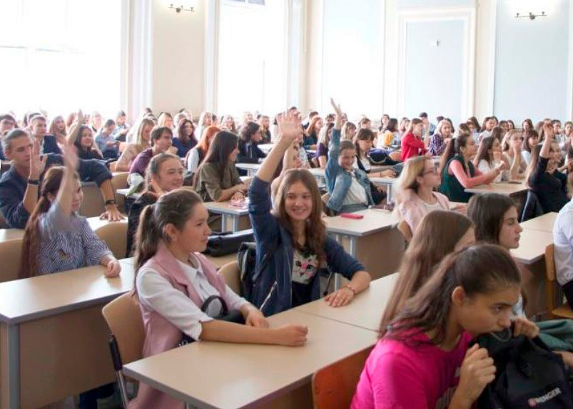 Постановлением Министерства образования Республики Беларусь от 12 мая 2023 г. № 155 определены сроки проведения в 2023 году вступительной кампании для получения высшего образования.