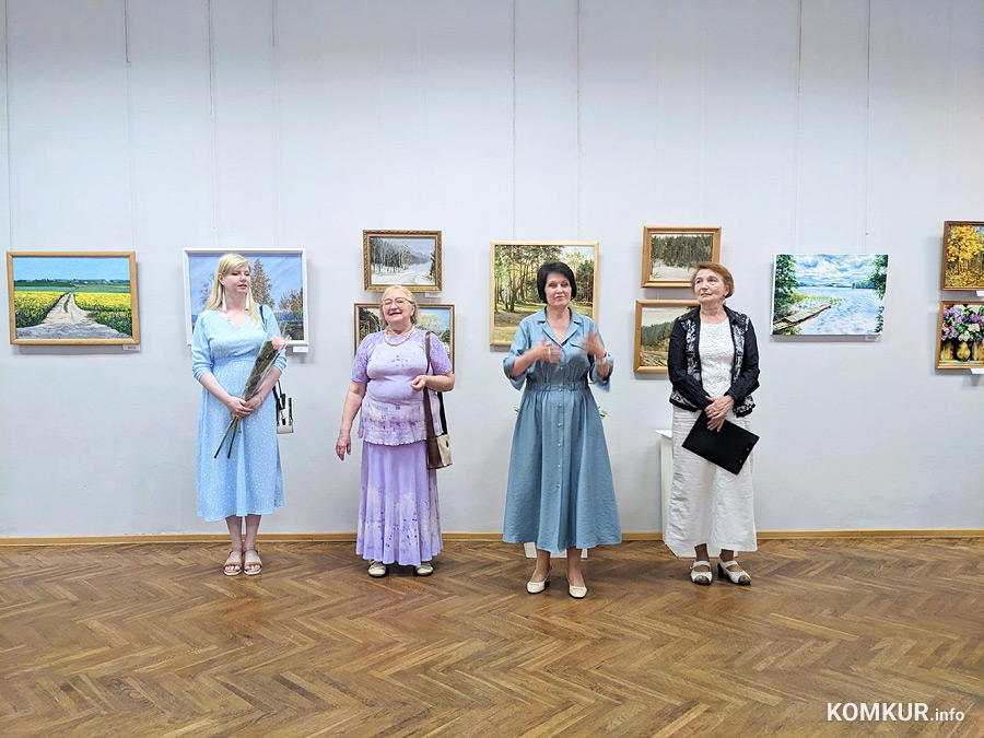 «Вам дан талант»: в Бобруйске открылась выставка художников-любителей