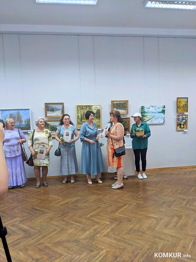 «Вам дан талант»: в Бобруйске открылась выставка художников-любителей