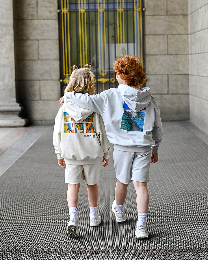 Шедевры на одежде. Mark Formelle и Художественный музей создали арт-коллекцию