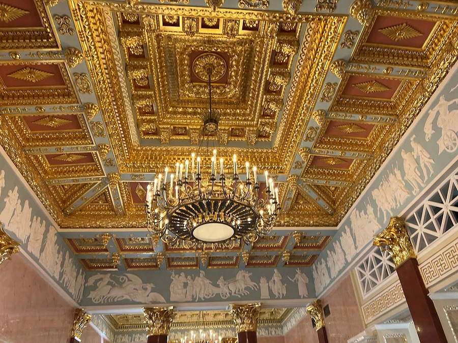 Почему в этом дворце кружится голова? Рассказываем про дворец Булгаков в Жиличах, который в свое 200-летие снова открыл двери 