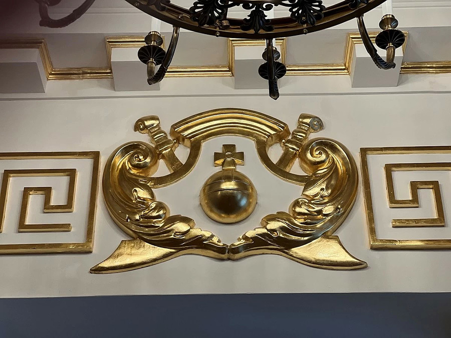 Почему в этом дворце кружится голова? Рассказываем про дворец Булгаков в Жиличах, который в свое 200-летие снова открыл двери