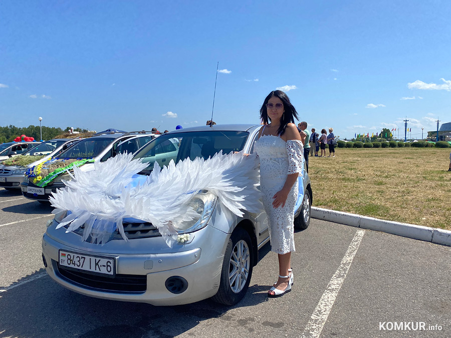 Васильки, «Аистенок» и каравай для жюри. Кто в Бобруйске стал «Автоледи–2023»