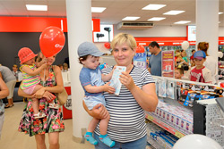 Стало известно, сколько белорусы ежедневно тратят на покупки