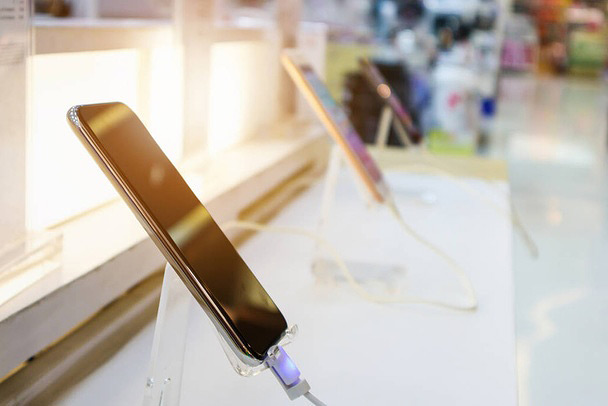 В Сеть утекли персональные данные клиентов крупной сети по продаже цифровой техники