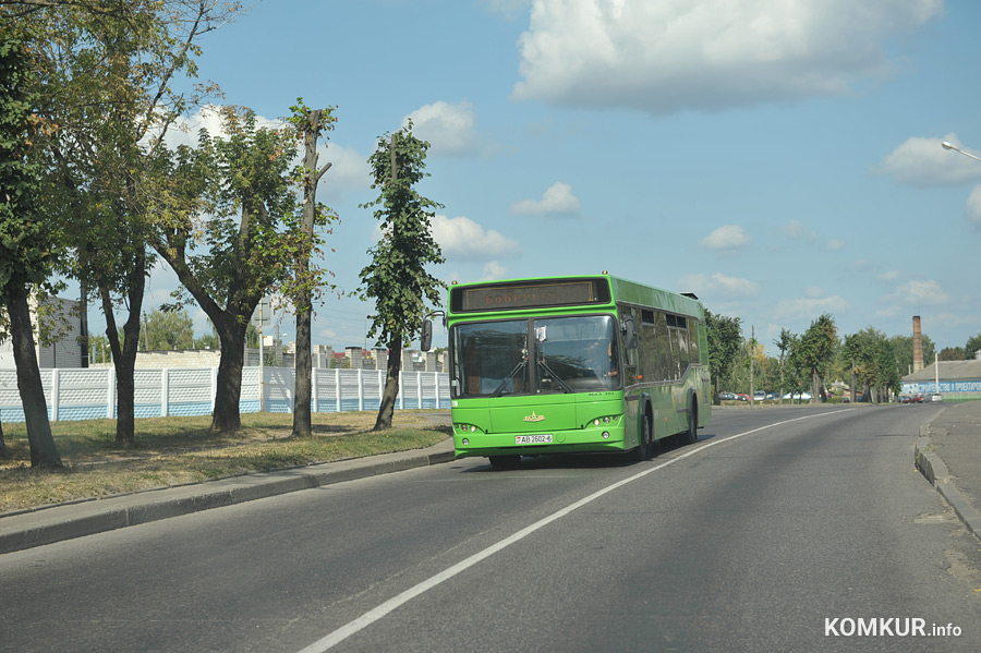 С 15 июля, это будет суббота, место посадки в автобусы пригородных маршрутов «Бобруйск – Стасевка», «Бобруйск – Орсичи» и «Бобруйск – Макаровичи» поменяется.