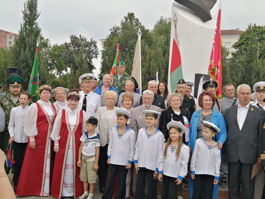 Кого из моряков наградили в Бобруйске