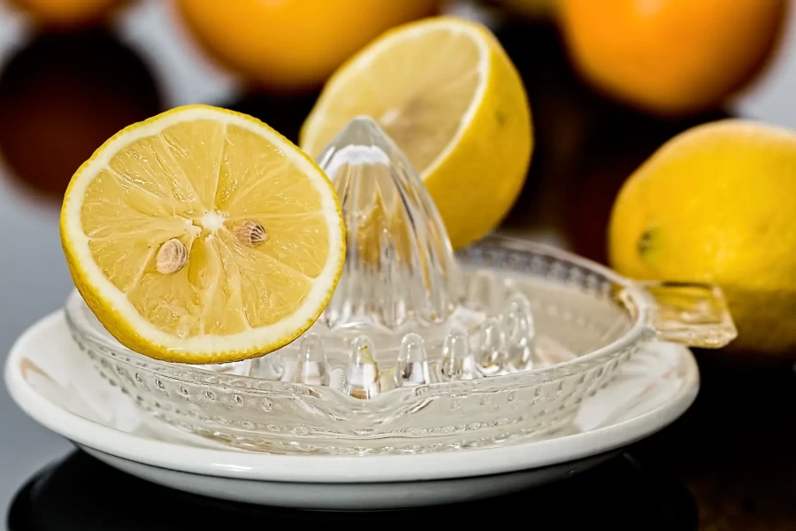 Лимонный сок – первоклассный отбеливатель.