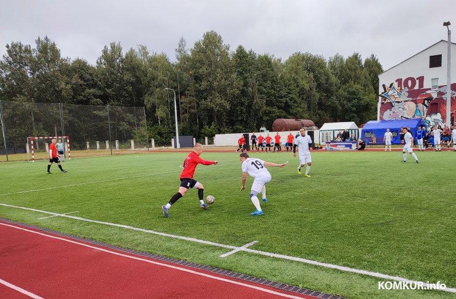 В Бобруйске завершился международный турнир по мини-футболу. В одной из команд играла девушка!