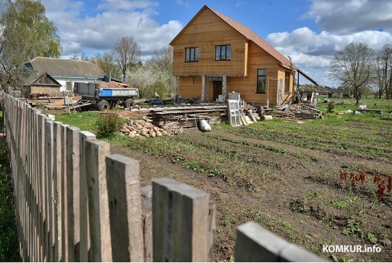 В Беларуси хотят расширить список юридических лиц, которым разрешено строить дома на селе