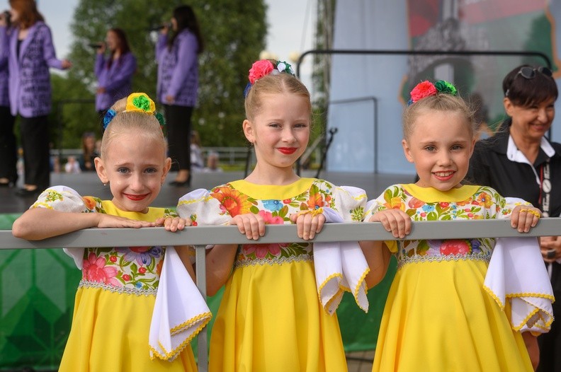 Секс знакомства в Боброве. Сайт не только для секса! Регистрируйтесь.