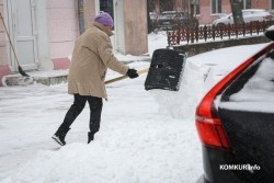 В Беларуси вырос спрос на борцов со снегом. Сколько им готовы платить?