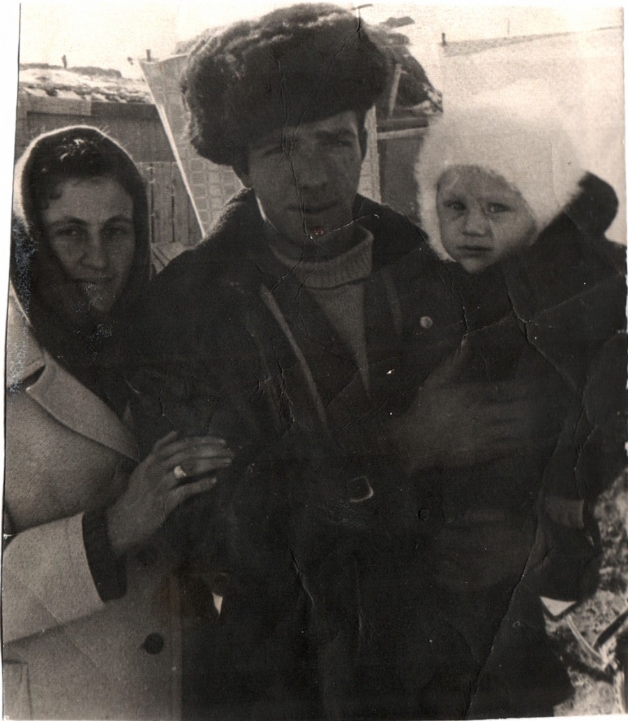 Дора, Анатолий и Яша Поляковы. Казахстан, 1970-е.