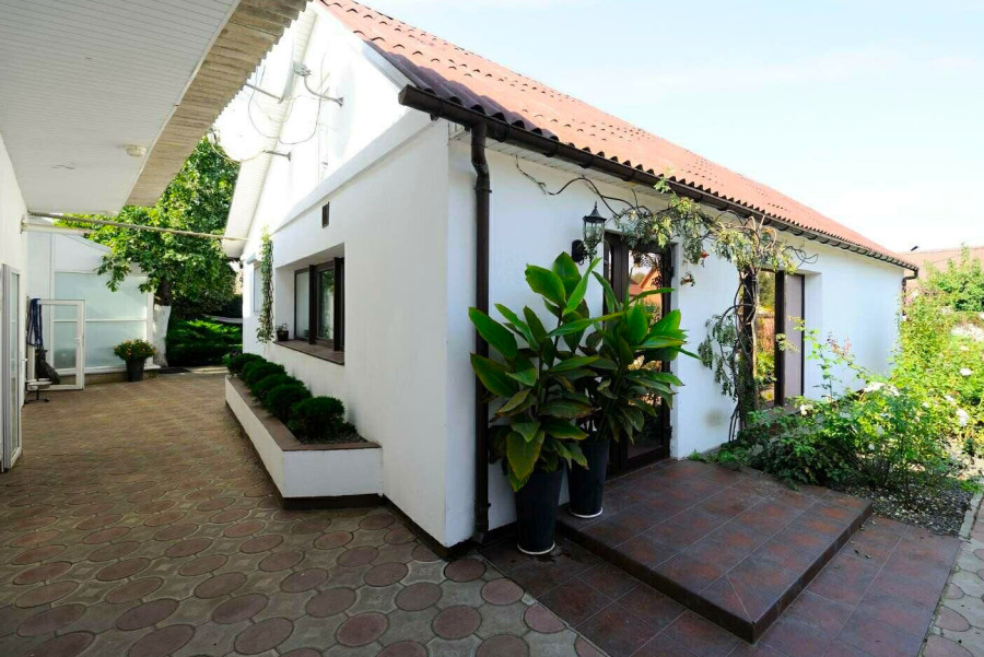 2c6b5c976b8088c7c971ffc1e266017c