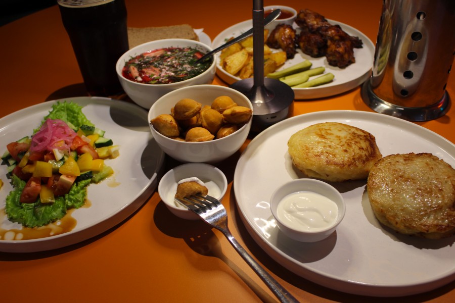 Фестиваль «Пачастунак па-магiлёўскi»: как втроем наелись одним сетом от гастробара «Луч»