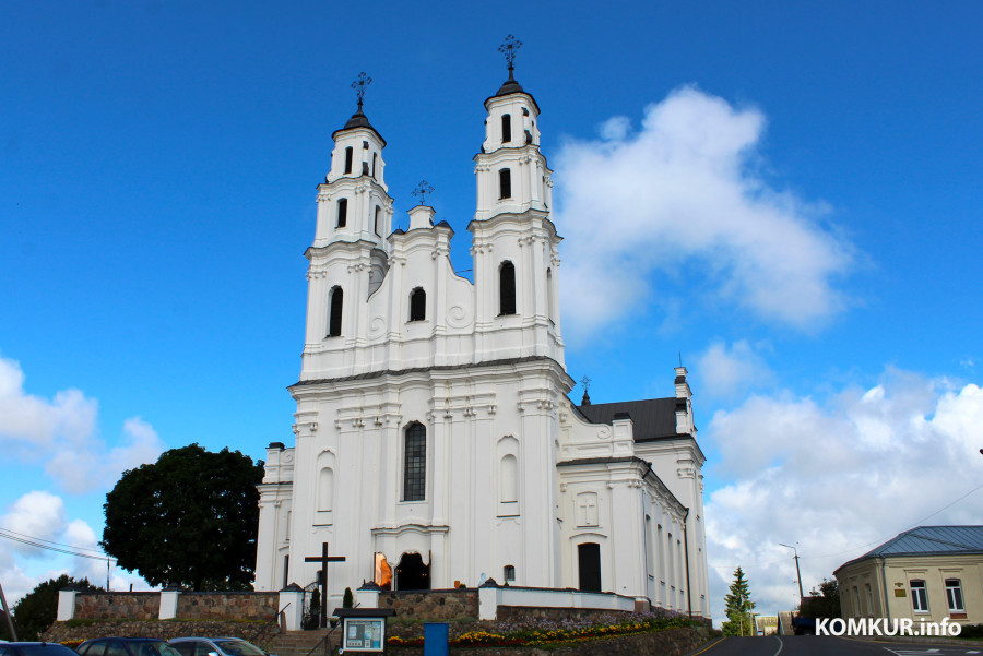 Август 2025 года. Город Глубокое. Витебская область. Костел. 