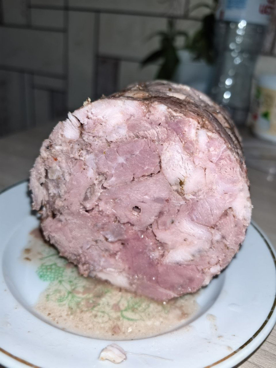 Копченые деликатесы, приготовленные Сергеем Дундиным.