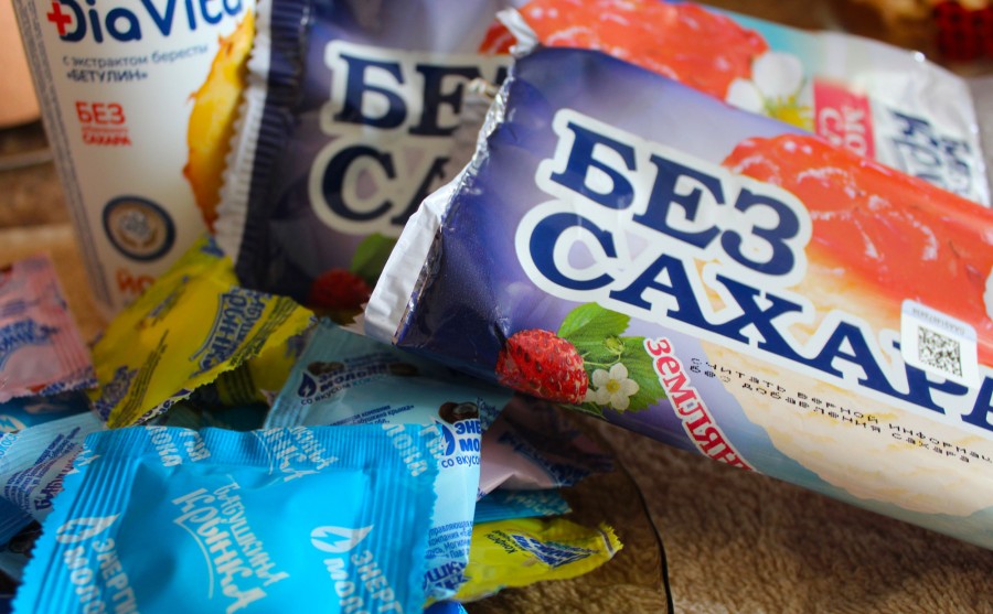 Без сахара, но с сахарозаменителем или подсластителем: эндокринолог рассказала, можно ли такие продукты употреблять диабетикам