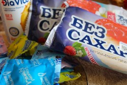 Без сахара, но с сахарозаменителем или подсластителем: эндокринолог рассказала, можно ли такие продукты употреблять диабетикам