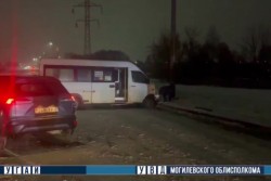 В Бобруйске в аварии с маршруткой пострадали пассажиры (Дополнено: ГАИ ищет очевидцев)