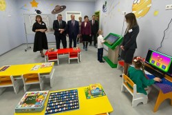 «Чтобы дети росли счастливыми». Современный детский сад на 230 мест с бассейном открыли в Бобруйске