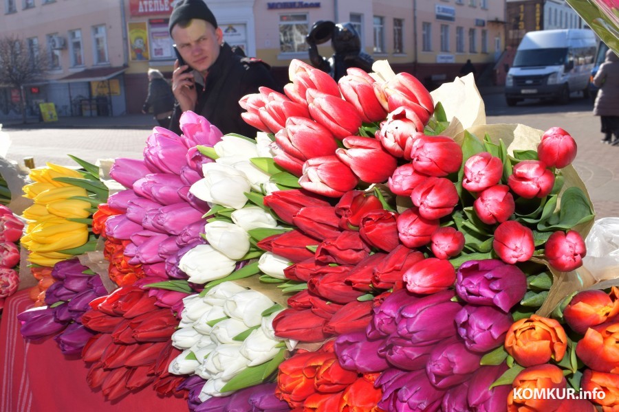 7 марта 2024, Бобруйск. Центральный рынок. Ваня из Столина