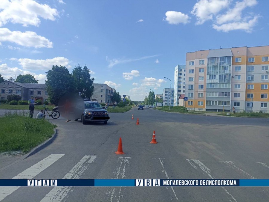 17-летний велосипедист попал под автомобиль на улице Западной в Бобруйске