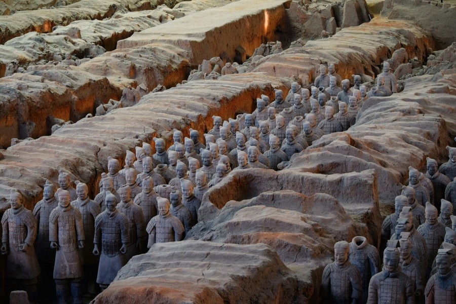 Археологи нашли заполненную сокровищами гробницу сына первого императора Китая