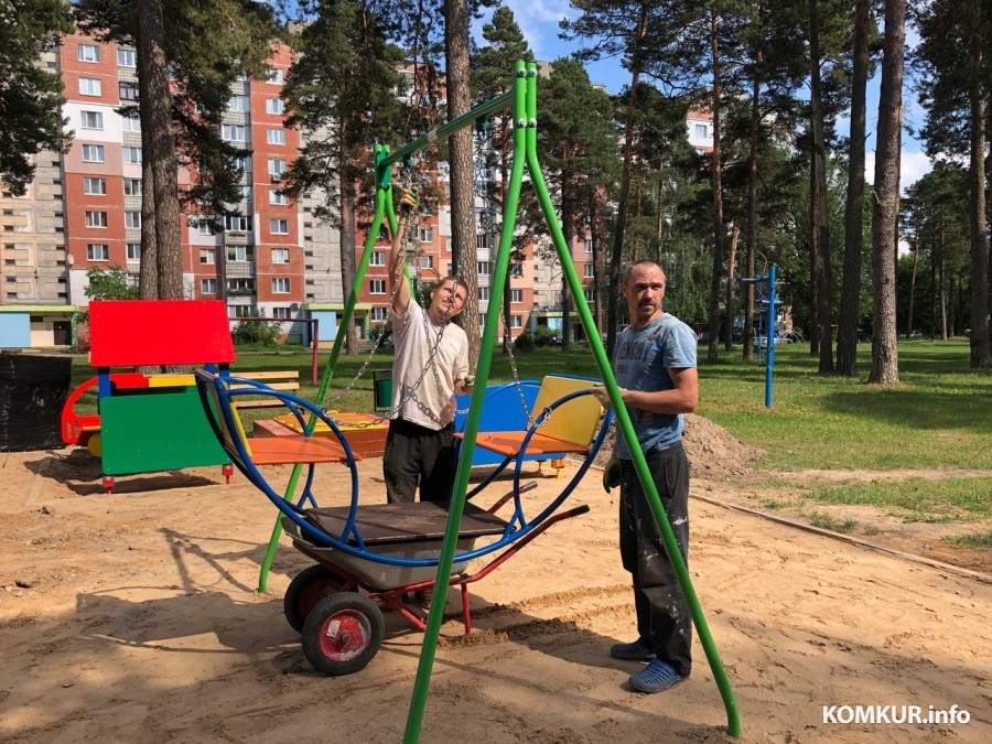 Подарок для юных "киселевчан": плюс одна детская площадка в Бобруйске