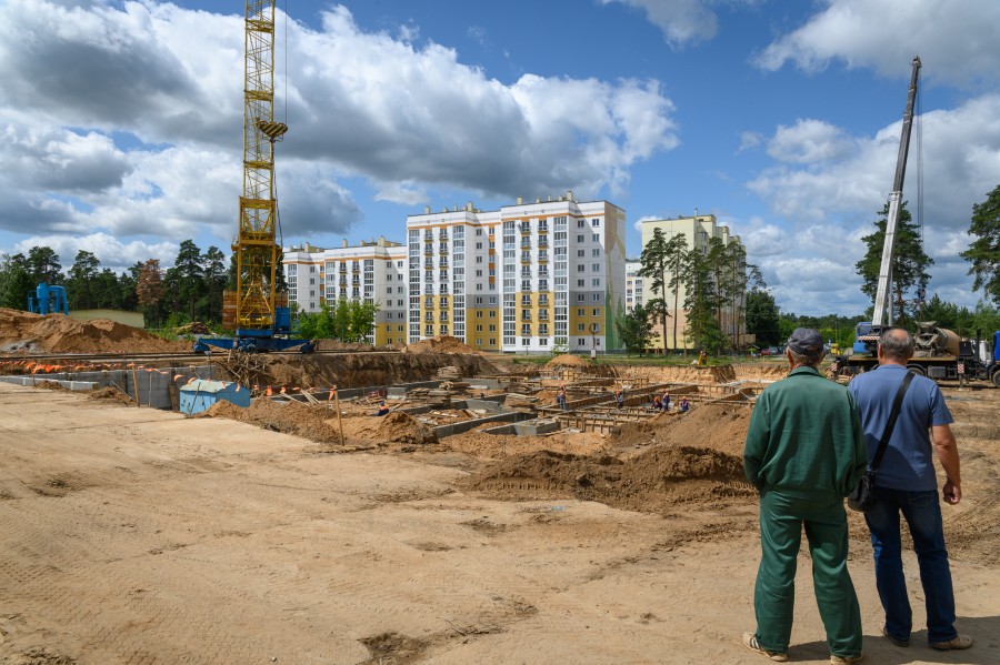 За январь-июнь в Беларуси построено более 18 тысяч новых квартир 