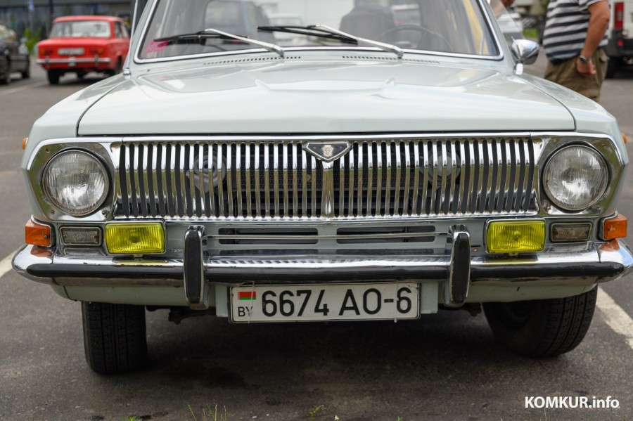 18.07.2024. Автомобиль «Волга ГАЗ-24» и его владелец Евгений Бушуев