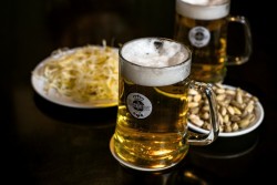 Госстандарт запретил в Беларуси популярную закуску к пиву