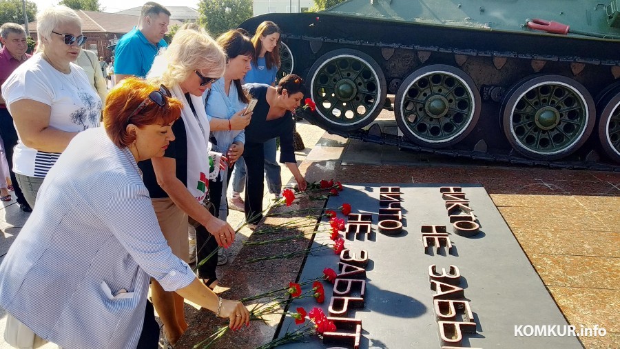 2.08.2024. Бобруйск. Улица Социалистическая. Празднование Дня ВДВ и ССО.