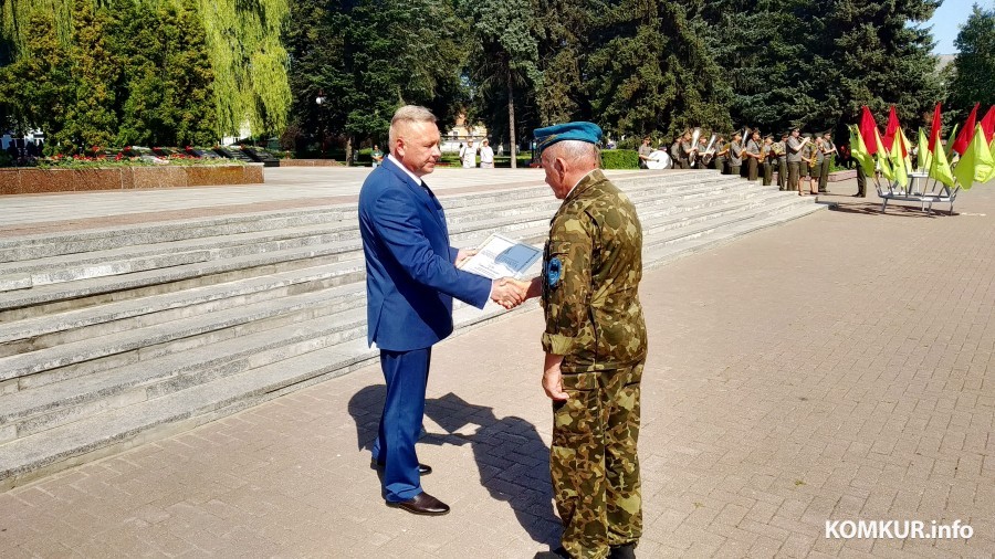 2.08.2024. Бобруйск. Улица Социалистическая. Празднование Дня ВДВ и ССО.