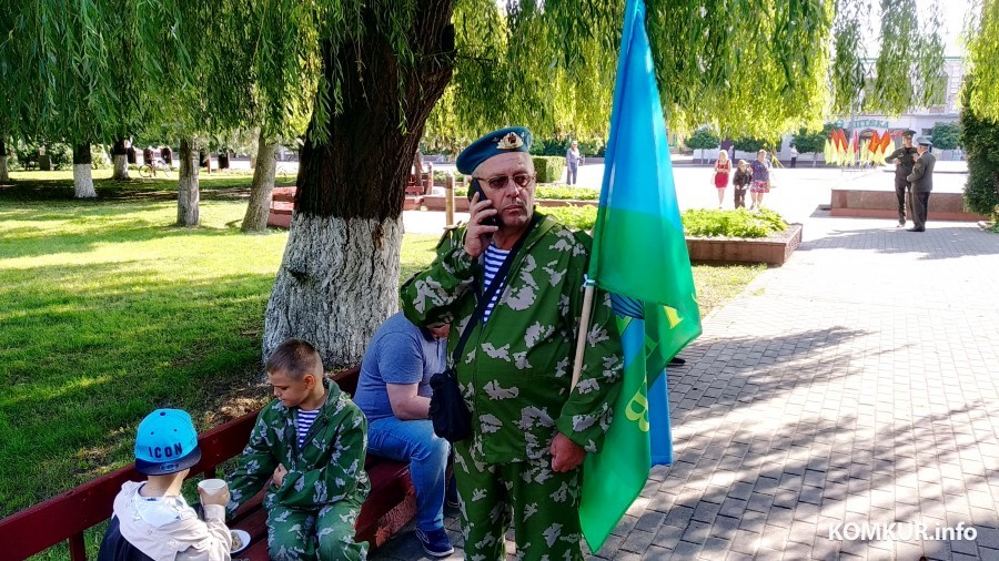 2.08.2024. Бобруйск. Улица Социалистическая. Празднование Дня ВДВ и ССО.