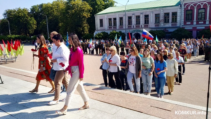 2.08.2024. Бобруйск. Улица Социалистическая. Празднование Дня ВДВ и ССО.