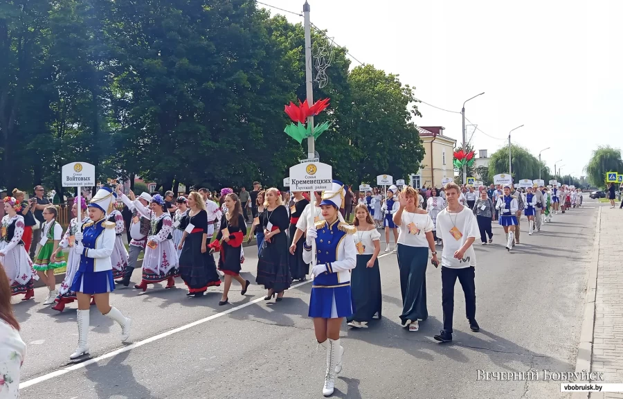 10 августа 2024 года. Региональный фестиваль семейного творчества «Сузор’е талентаў» в Глуске.