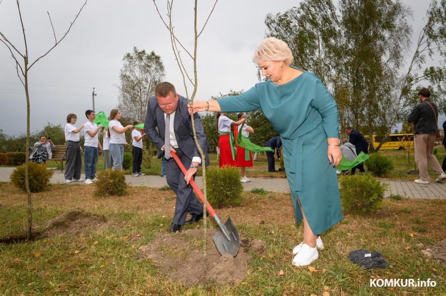 27.09.2024. Агрогородок Ленина. Закладка памятной аллеи.