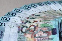 Сколько белорусов живет не по средствам – рассказали в налоговых органах
