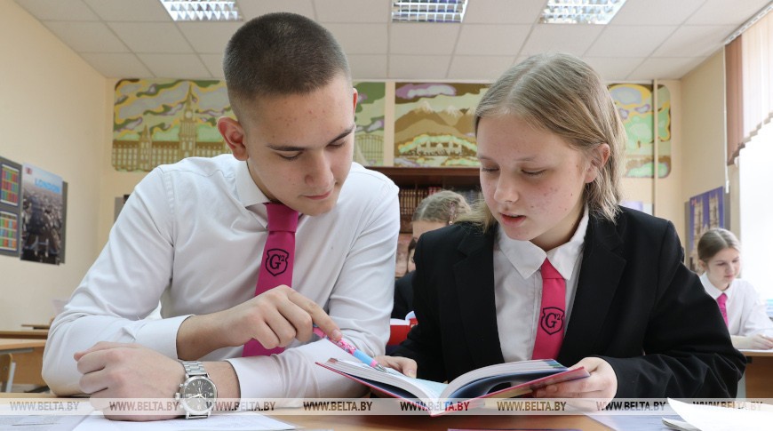 27 мая в Беларуси стартует централизованный экзамен. До 31 мая работает горячая линия Министерства образования