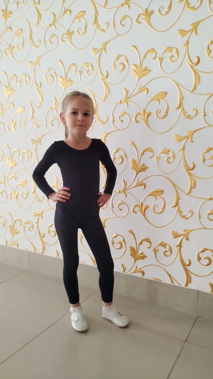 Младшая дочь Каролина, 5 лет. Могилев, 2023 г. «Когда Каролина стала заниматься гимнастикой, нужно было опять что-то менять».