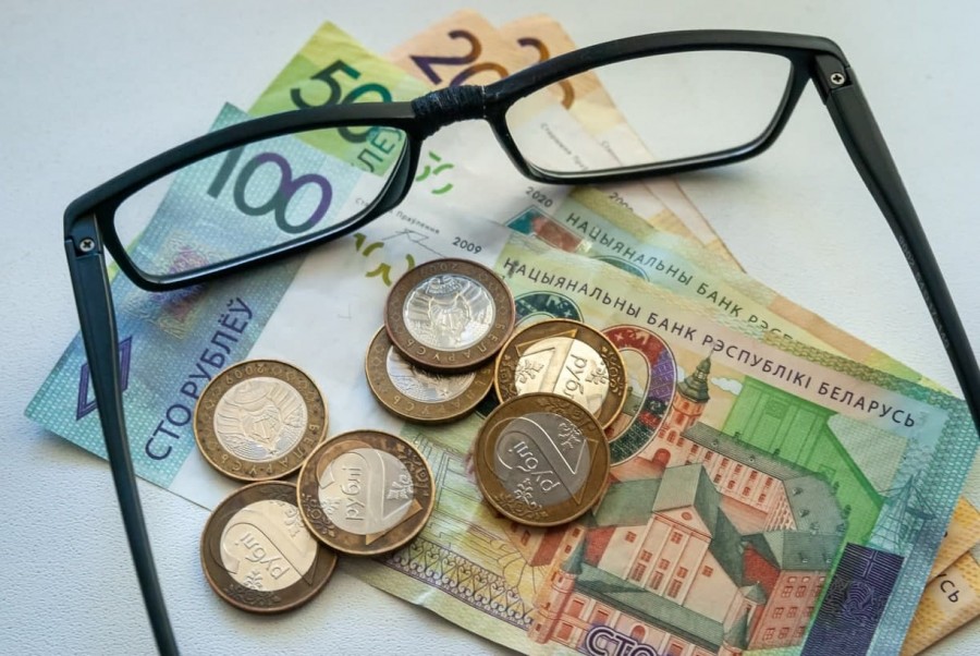 Пенсии и пособия за 9 мая на почте выплатят досрочно