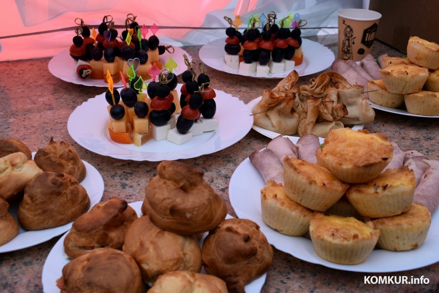 28.06.2025. «Бобруйск-Арена». Фестиваль еды от городских предприятий «Смачна есці». Завод ТДиА.