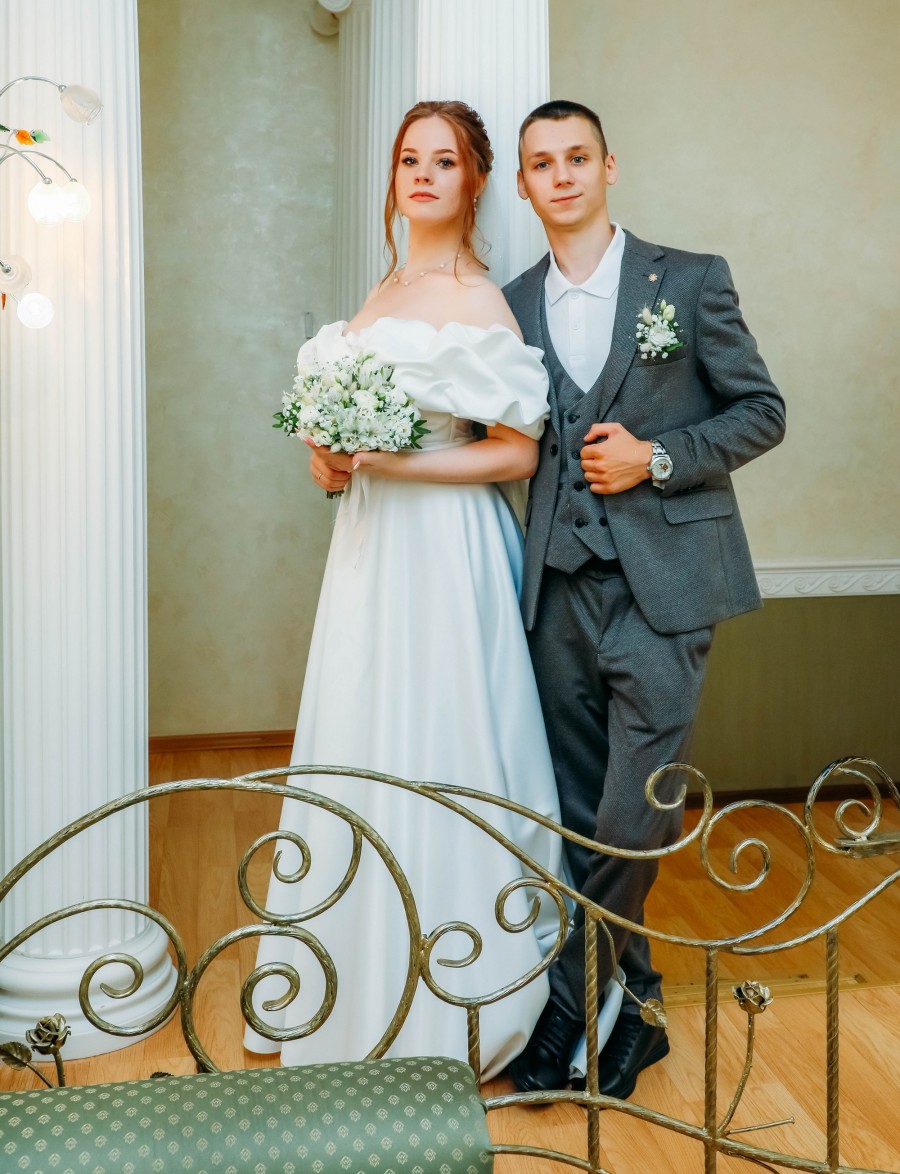 Бобруйск, 25 июля 2025 года. Молодожены Маргарита Матвеева и Захар Булат.