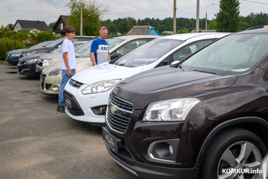 29.07.2025. Ул. Крылова, 21. Автохаус BUTIKAVTO