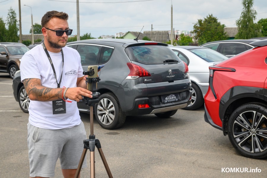 29.07.2025. Ул. Крылова, 21. Автохаус BUTIKAVTO