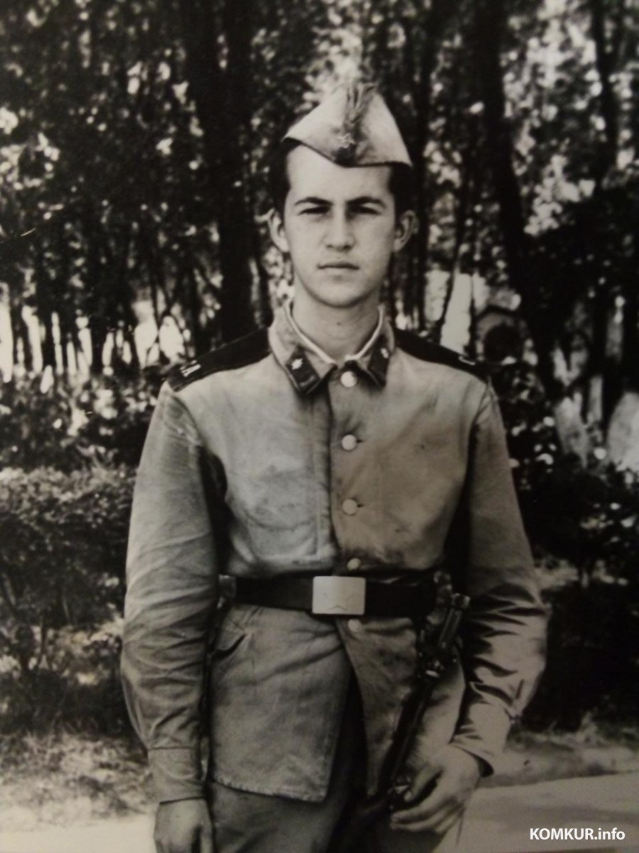 1982 год. Николай Криканов на срочной службе.