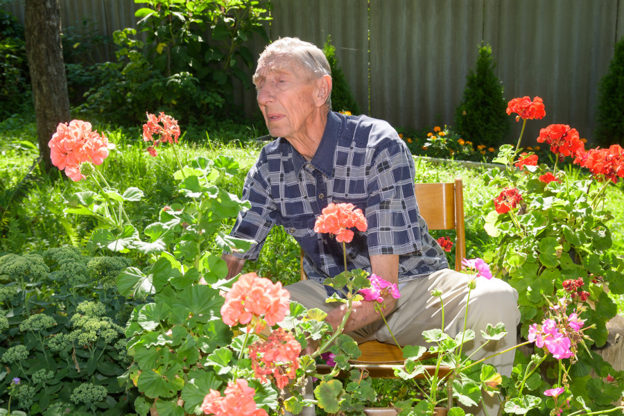 15.08.2025. Дубовка. Актер Александр Парфенович с супругой Анной Антоновной.