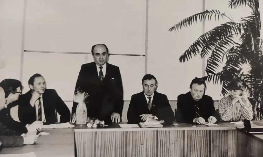 Бобруйск 1980-ые годы. Совещание руководителей строительной отрасли города. Артур Александрович Ревко слева.