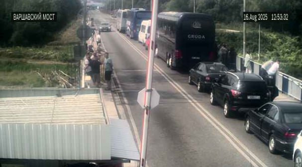 Свыше 4 тысяч автомобилей и более ста автобусов скопилась на границе с Польшей